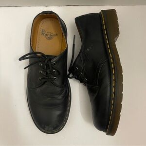 Dr. Martens 1461 Smooth Black Leather Oxford Shoes Men’s size 9 / Women’s 10